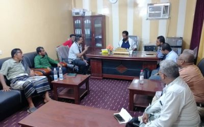 مدير عام خنفر “اليوسفي” يلتقي بفريق منظمة كير قسم المشاريع
