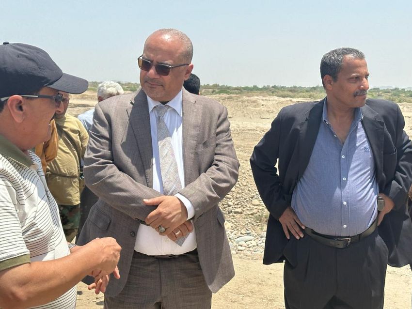 وزير التخطيط ومحافظ أبين يزوران سد حسان وجامعة أبين