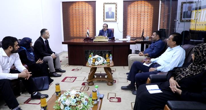 وزير الصحة يلتقي فريقا من المفوضية السامية لشؤون اللاجئين