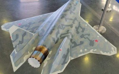 روسيا تكشف عن نسخة من طائرة سو -75 الشبحية من دون طيار