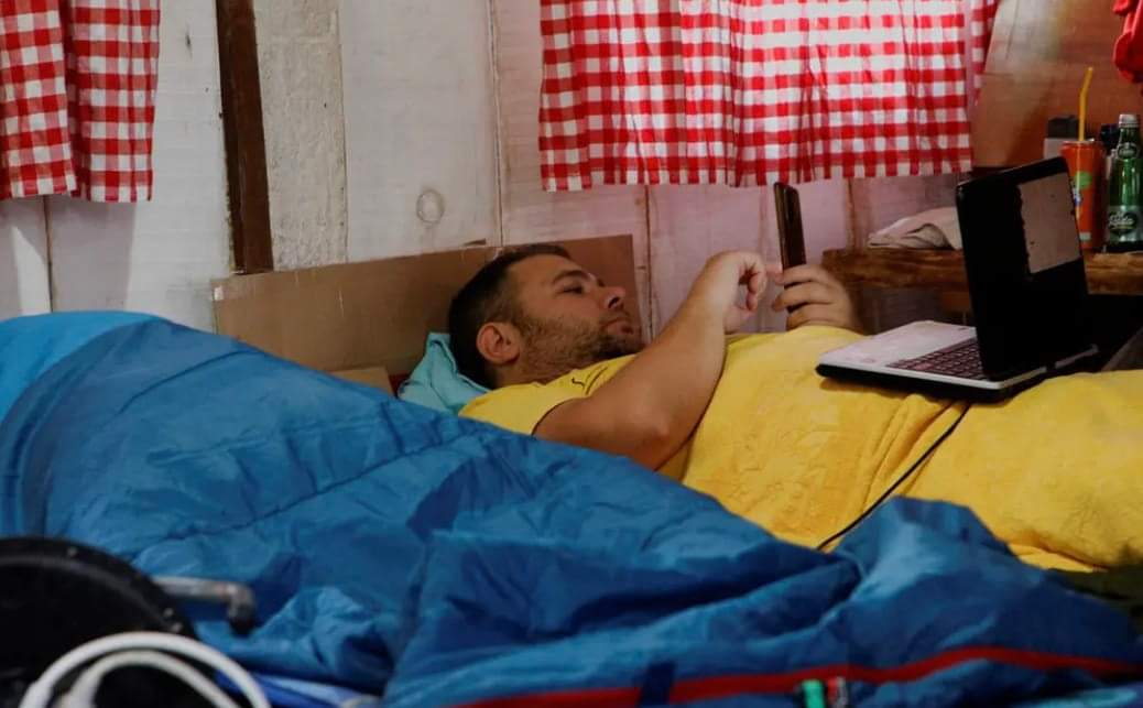جائزتها 1000 دولار.. مسابقة لنيل لقب “المواطن الأكثر كسلاً