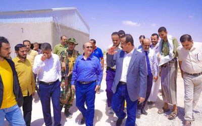 المحافظ بن الوزير يتفقد الأعمال الجارية في مشروع قاعة المؤتمرات بكلية الإدارة والاقتصاد جامعة شبوة..