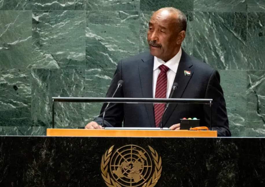 البرهان يحذر من انتقال الحرب “لدول حول السودان