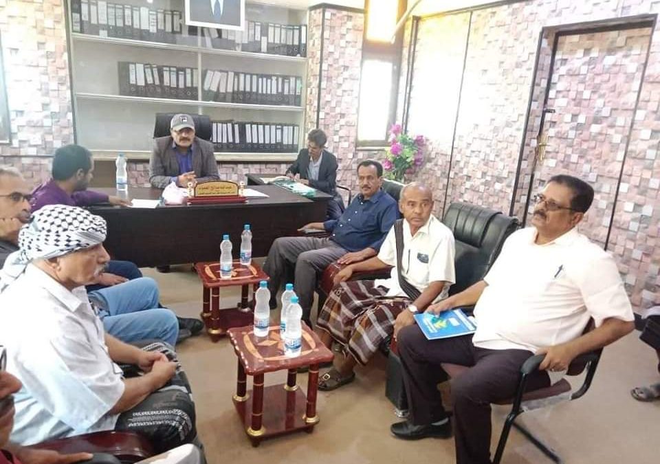 عتق.. اجتماع صحي يقر تنفيذ حملة توعية ورش لمكافحة حمى الضنك ويهيب بالمواطنين التعاون في إنجاح الحملة