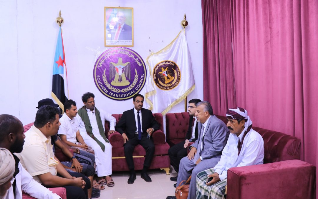 تكريما لإنجازهم.. رحالة نادي قشن يحصلون على رحلة مشمولة التكاليف إلى عدن من قبل قيادة انتقالي المهرة