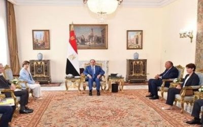 السيسي: حريصون على الحل السلمي للأزمات التي تعصف بالمنطقة