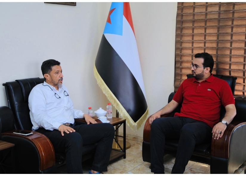 رئيس الهيئة الوطنية للإعلام الجنوبي يستقبل رئيس انتقالي أبين