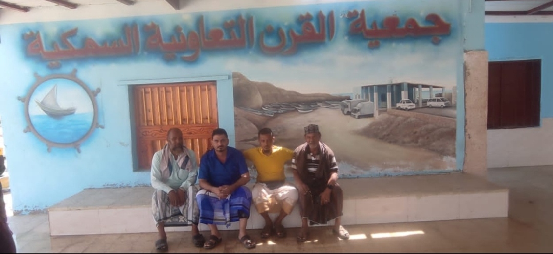 جواد يلتقي مدير جمعية صيادي القرن ويناقش موضوع انضمامها  في عضوية فرع الاتحاد حضرموت