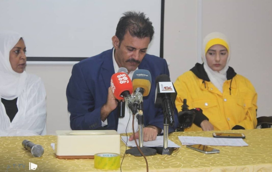 ميون: خلال سنة ونصف استخدم الحوثيون 2209 أطفال والشرعية 24 طفلاً بشكل مباشر في النزاع المسلح في جريمة يعاقب عليها القانون