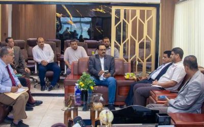 وزير النفط والمعادن يطلع على الوضع التمويني في السوق المحلية للوقود