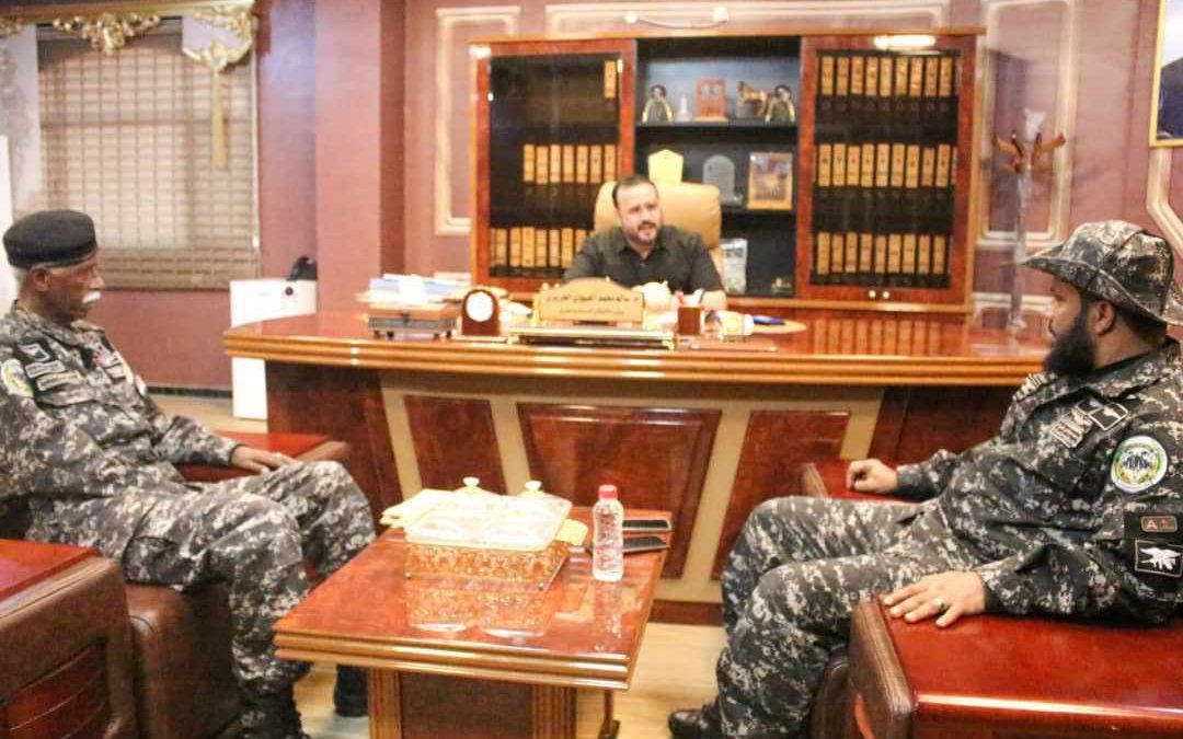 وزير الأشغال العامة والطرق يلتقي قائد قوات حرس المنشآت الحكومية