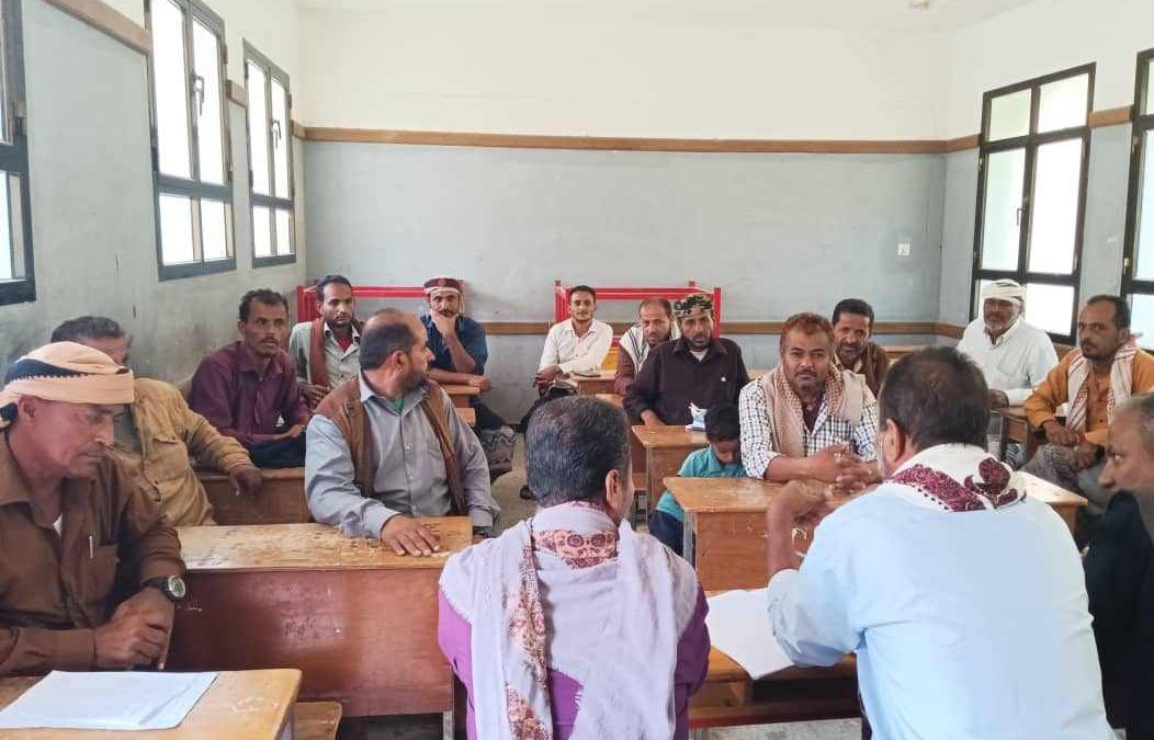 بحضور مستشار تربية أبين .. النوباني  اجتماع بمدرسة ذمثبة بيافع- سرار يناقش ابرز الصعوبات والتحديات التي تواجه العملية التعليمية بالمدرسة.
