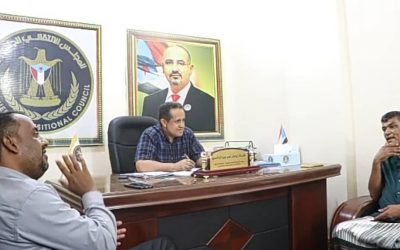 رئيس انتقالي لحج يشدد على ضرورة تسهيل إجراءات حصول المواطنين على بطائق الهوية