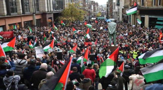 الآلاف يتظاهرون في لندن تضامنا مع الفلسطينيين