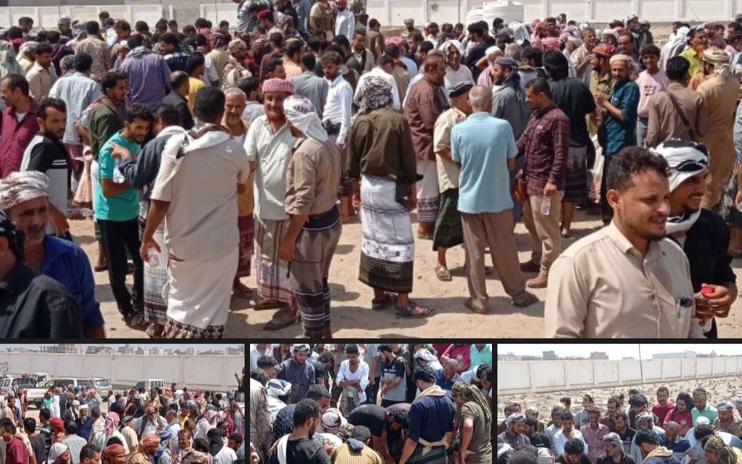 جموع غفيرة تشيع جثمان القيادي في قوات العمالقة العقيد أحمد صادق إلى مثواه الأخير