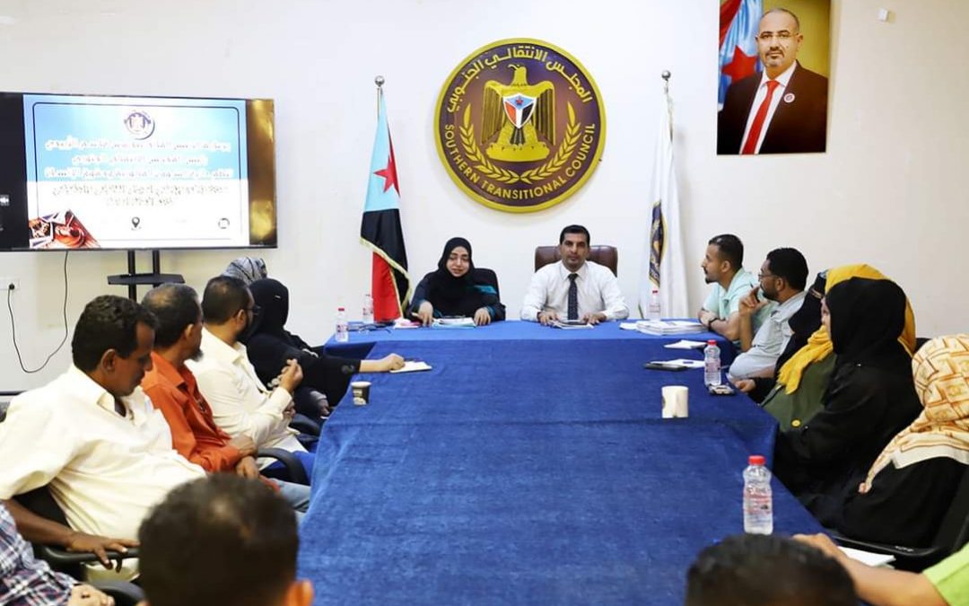الأمانة العامة تنظم محاضرة توعوية في المجال القانوني والحقوقي لكادرها
