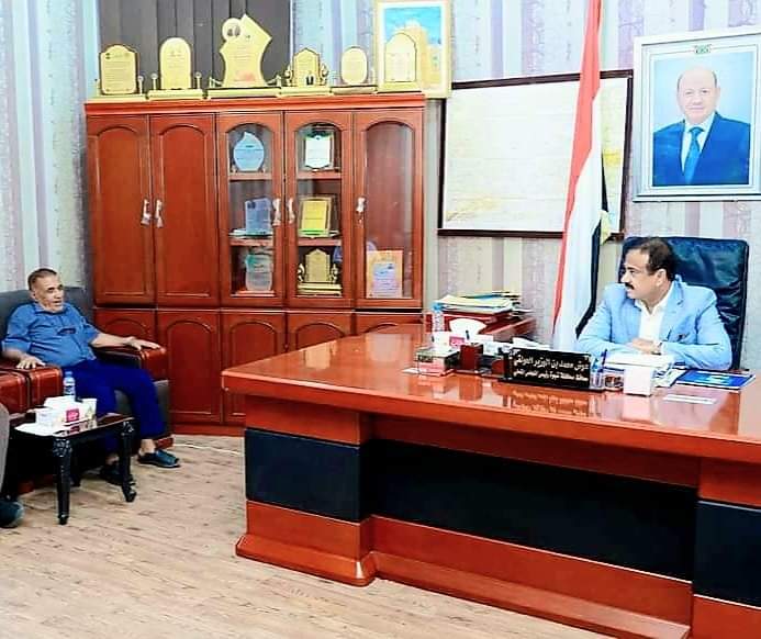 بتوجيهات المحافظ بن الوزير.. شركة النفط شبوة تنفذ حملة نزول ميداني لإغلاق المحطات المخالفة لانظمة التموين.