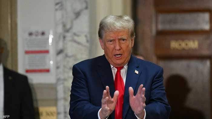 ترامب يتعهد بالعودة إلى البيت الأبيض وإنهاء “الظلام”