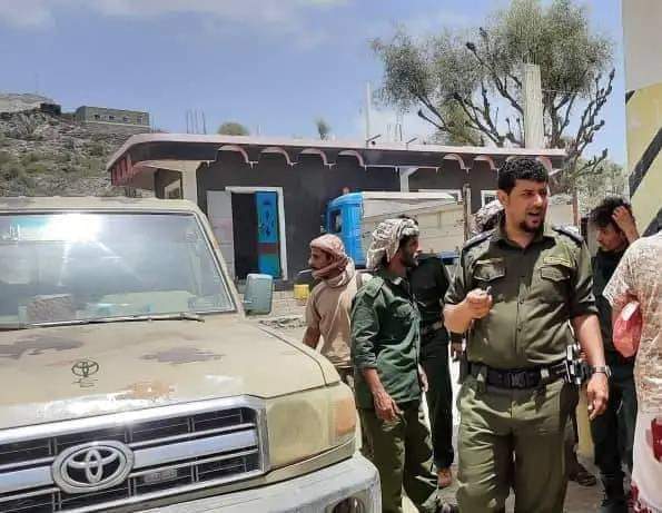 حملة أمنية بـرصد تستهدف محلات بيع السلاح بالمديرية