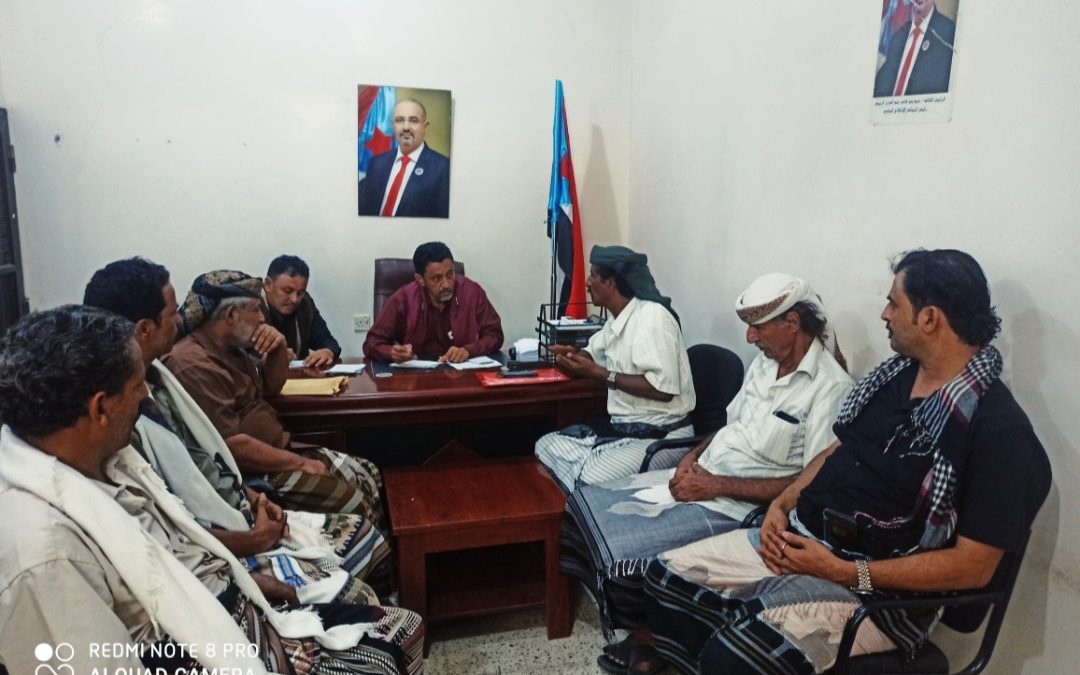 رئيس انتقالي أبين يلتقي قيادة انتقالي مكيراس ويطلع على مستجدات المديرية