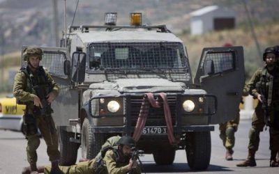 اشتباكات عنيفة خلال اقتحام القوات الإسرائيلية مخيم طولكرم