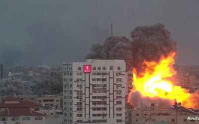 ضربة إسرائيلية تسقط أحد أكبر أبراج غزة
