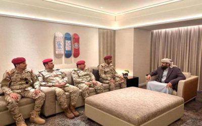 أبوزرعة يشدد على أهمية وضع الخطط العسكرية الحديثة لمواجهة التحديات التي فرضها الانقلابيون الحوثيون