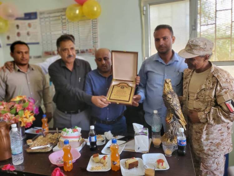 مدير عام الحصين يقوم بزيارة تفقدية لمركز الخربة شكع ويزور  بعض المعالم الأثرية