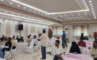 برعاية الوزير السقطري ..تدشين دورة تدريبية في تطبيق المعايير المعتمدة لمكافحة الجراد الصحراوي