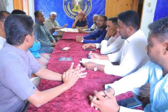 انتقالي سيئون: الرئيس الزُبيدي يصر على أولوية القضية الجنوبية بالمفاوضات