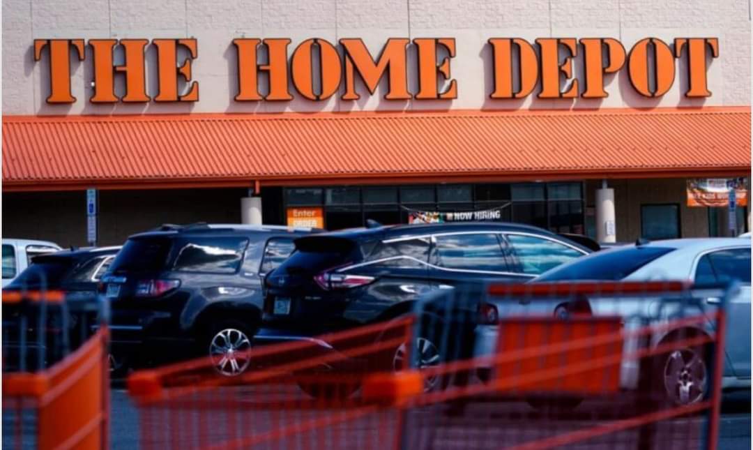 القبض على رجل سرق أغراضاً بقيمة 20 ألف دولار من متاجر Home Depot