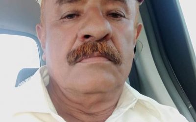 مدير مكتب الزراعة أحور عزي ال لحاق عامه والدكتور عقيل الخاشعه والدكتور محمد الخاشعه في وفاة عمتهم