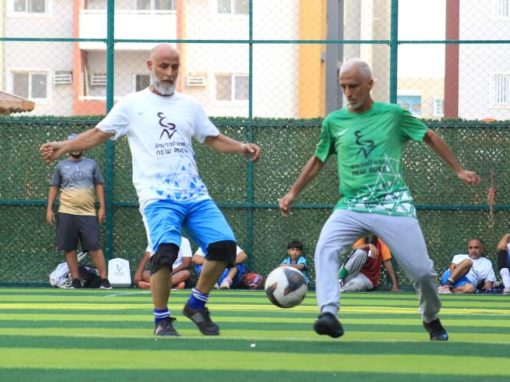 وحدة عدن يخسر من الجلاء في بطولة أندية عدن للمخضرمين