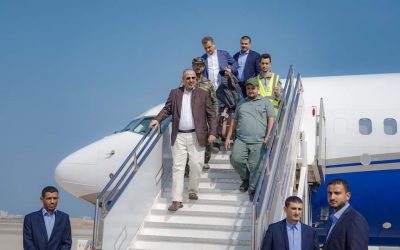 الرئيس الزُبيدي يعود إلى العاصمة عدن بعد زيارات عمل خارجية