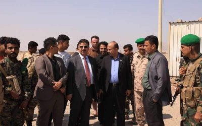 اللجنة المكلفة من الرئيس الزُبيدي تطّلع على حقيقة الجبايات غير القانونية في الخط الدولي الساحلي بأبين