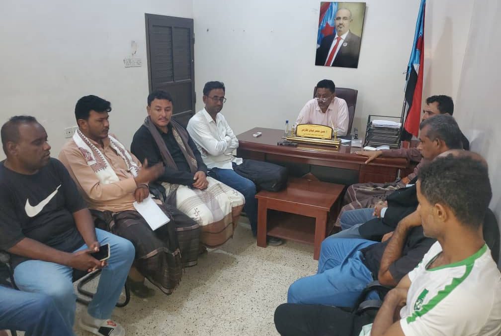 رئيس تنفيذية انتقالي أبين يلتقي منسقية الأندية بمديرية خنفر