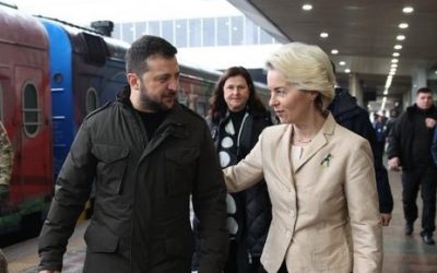 رئيسة المفوضية الأوروبية تناقش في كييف مسار انضمام أوكرانيا للتكتل