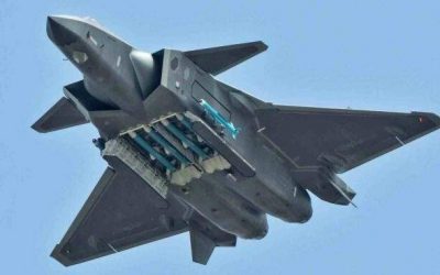 الصين تكشف عن مزايا جديدة لطائرة الجيل الخامس جيه-20