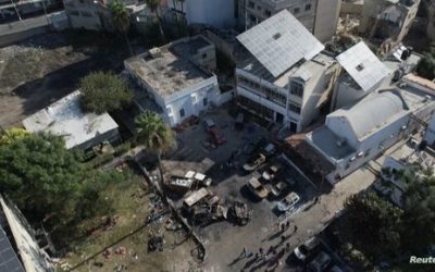 الهلال الأحمر: الدبابات الإسرائيلية تحاصر مستشفى المعمداني