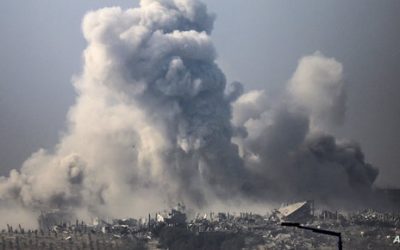 صواريخ تستهدف مواقع عسكرية وإسرائيل ترد بقصف جوي على جنوب لبنان