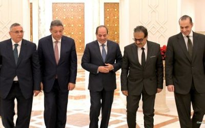 السيسي و”المرشحون السابقون”.. ماذا دار في مقابلة غير مسبوقة