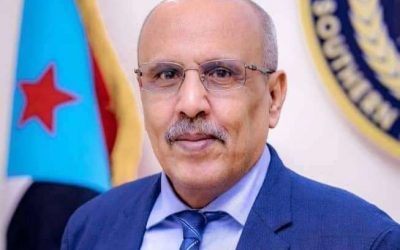 القائم بأعمال رئيس المجلس يصدر تعميما بوقف تحصيل الجبايات غير المشروعة بالخط الدولي بأبين