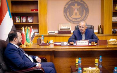 الرئيس الزُبيدي يوجه بسرعة إنجاز تأهيل الخط البحري ومعالجة أضرار الإعصار “تيج”