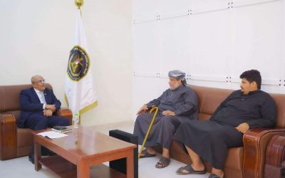 الكثيري يطّلع على نشاط مركز عدن الدولي للتحكيم وتسوية المنازعات