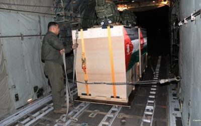 رابع إنزال جوي أردني للمساعدات الإغاثية فوق غزة