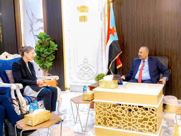 اللواء الزُبيدي يستعرض مع السفيرة الهولندية مستجدات جهود إحلال السلام في بلادنا