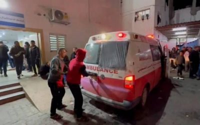 الصحة بغزة: القوات الإسرائيلية أطلقت الكلاب بساحة مستشفى كمال عدوان وجردت النازحين من ملابسهم