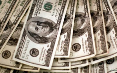 الدولار يستعيد بعض المكاسب بعد عمليات البيع المكثفة في نوفمبر