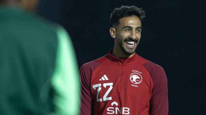 اسباب استبعاد حارس النصر عن المنتخب السعودي ما زالت غامضة