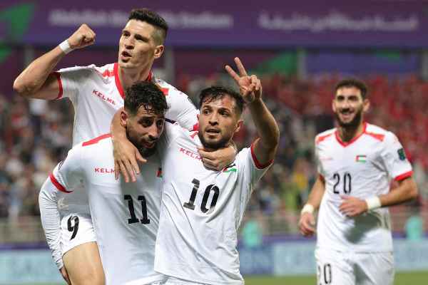 كأس آسيا: تأهل تاريخي لفلسطين وايران تتصدر على حساب الامارات